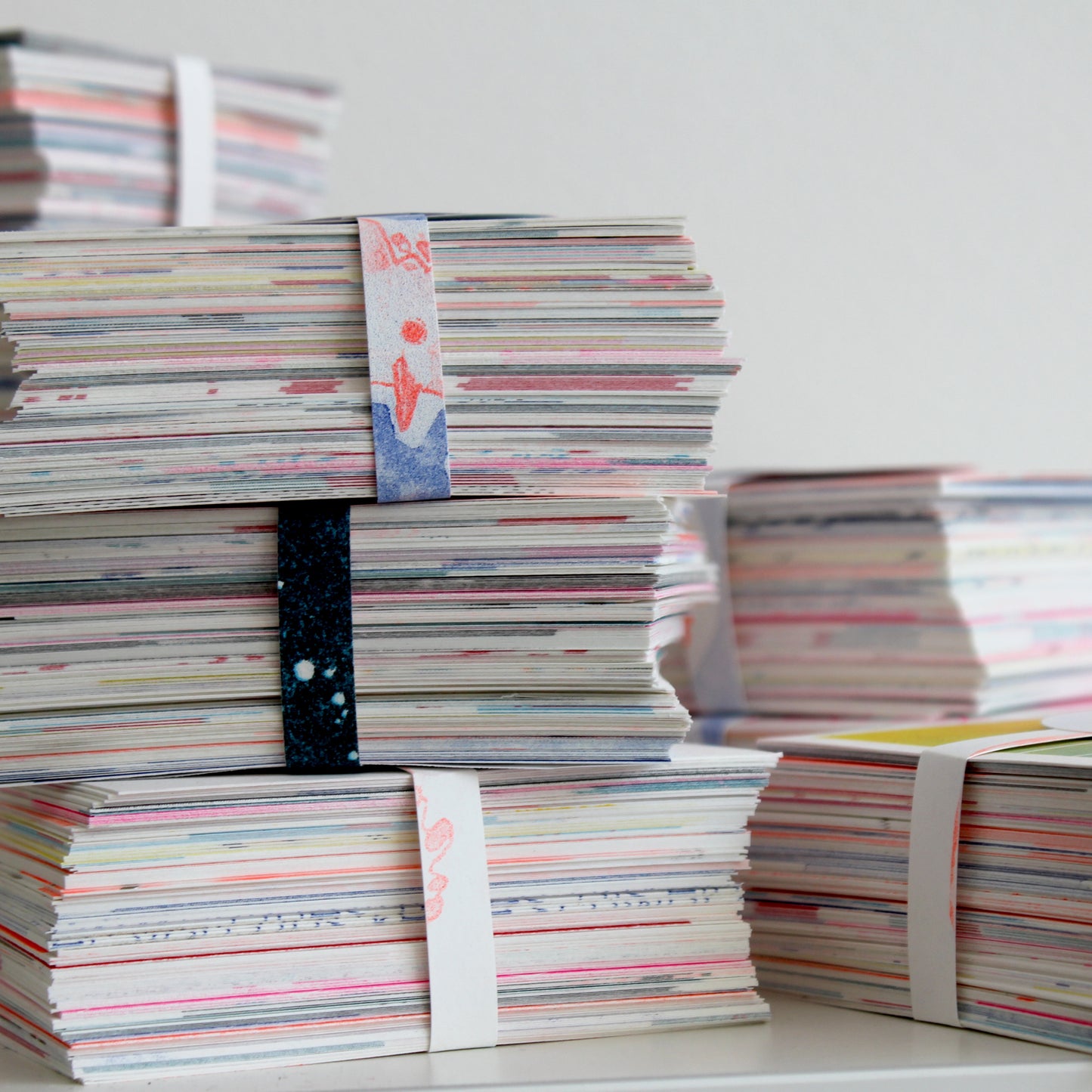 Riso Notizzettelblock: Ein Stapel Kunst