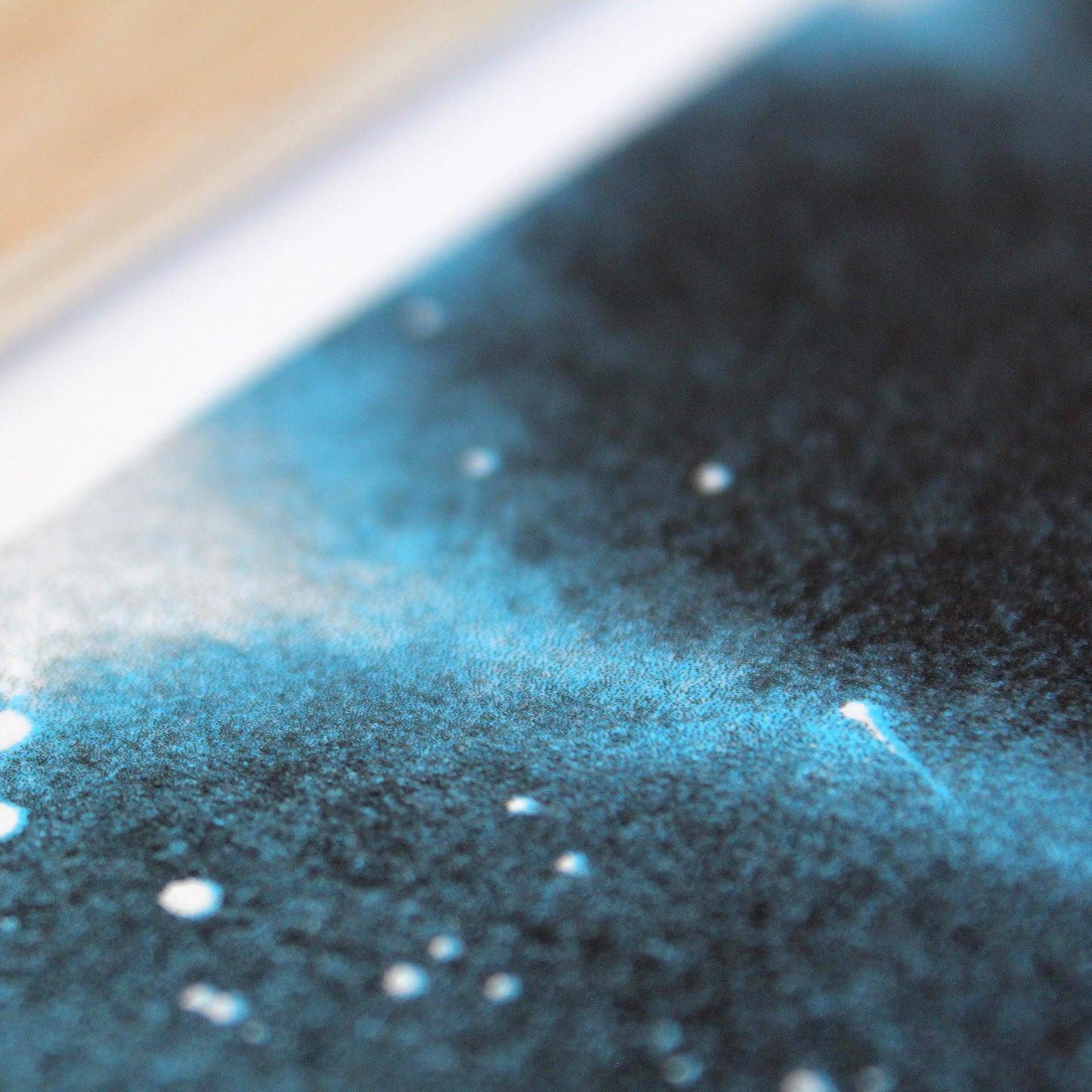 Detailaufnahme der Risographie "Universum"